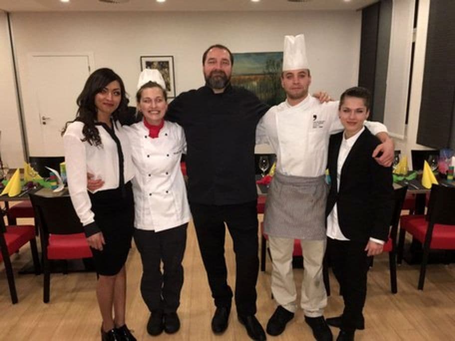 L'équipe du restaurant de l'Union à Sorens